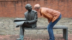 Quiz - Small Talk May Make Us Happier