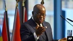 Nana Akufo-Addo lors d'une conférence à Berlin, le 19 novembre 2019. 