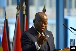 Le président du Ghana, Nana Akufo-Addo, s'exprime à Berlin, le 19 novembre 2019.