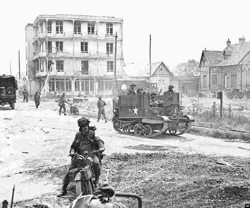 Setelah pendaratan pertama Sekutu di pantai Perancis, 6 Juni 1944, tentara mulai bergerak ke pedalaman, melewati desa-desa yang menyambut mereka dengan sambutan hangat.