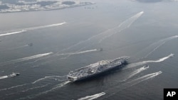 미-한 연합훈련에 참가한 미국 제7함대 소속 항공모함 조지 워싱턴호 (자료사진)