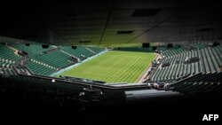 Untuk pertama kali, kejuaraan tennis Wimbledon di London tidak akan diadakan tahun ini. 