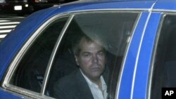 John Hinckley Jr yayinda ya isa wata kotun Amurka a shekaru ta 2003.