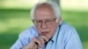 Popularitas Bernie Sanders Ungguli Hillary Clinton