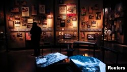 Salah satu ruangan di dalam Museum serangan teroris 11 September 2001 di kota New York (14/5). 