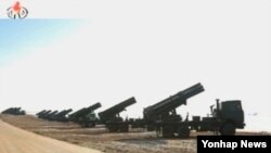 북한 매체가 공개한 방사포 훈련 장면. (자료사진)