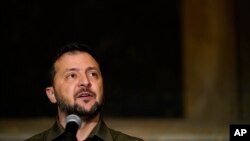 ប្រធានាធិបតីអ៊ុយក្រែន លោក Volodymyr Zelenskyy ថ្លែងនៅរដ្ឋធានីវ៉ាស៊ីនតោន កាលពីថ្ងៃទី ២១ ខែកញ្ញា ឆ្នាំ ២០២៣។