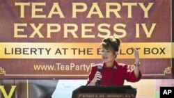 Former Alaska governor Sarah Palin speaks to the crowd during the kickoff of the nationwide Tea Party Express bus tour in Reno, Nevada,18 Oct 2010