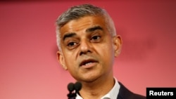 Gradonačelnik Londona Sadik Kan na godišnjoj konferenciji Britanske privredne komore u Londonu, 28. marta 2019.