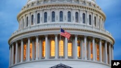 미국 워싱턴의 연방의사당.