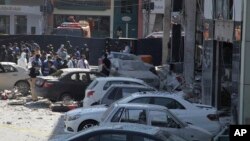 Police cordon off the area of explosion in Lahore, Pakistan, Feb. 23, 2017. 