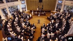 د شمالي وزیرستان نه منتخب شوی د خېبر پښتونخوا اسمبلۍ غړی میرکلام وزیر وي او ای ډیوه ته ویلي چې سیمه کې د پولیس نظام فعاله نه دی، د امنیت، عدالت او انتظامي چارې هم هغه رنګه د اېف سي ار د نظام په رنګ روانې دي