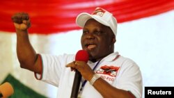 Le président du CNDD-FDD Pascal Nyabenda à Bujumbura, au Burundi, le 25 avril 2015.