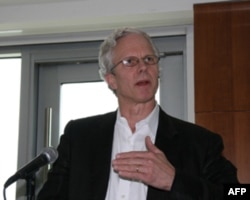 外交政策研究中心资深研究员古孟德