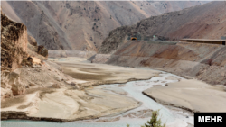 کاهش شدید میزان ذخیره آب در سد کرج ـ آرشیو