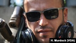 Iraqi Special Ops. Forces 1st LT. Ali Sahaf says speed is one key aspect of current operations, preventing Islamic State militants from re-organizing defense lines, Mosul, Jan. 11, 2017.