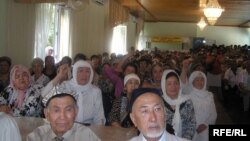 چین اویغور مسلمانان اسلام پرېښودلو ته اړباسي