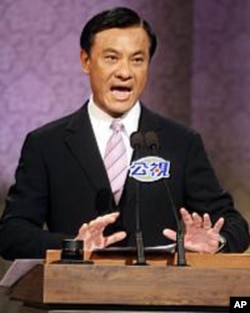 民进党副总统参选人苏嘉全