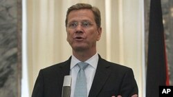 Menteri Luar Negeri Jerman, Guido Westerwelle Jerman mendesak Uni Eropa agar mengenakan sanksi lebih keras terhadap Iran (foto: dok). 