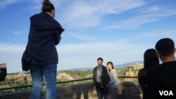 លំហូរ​នៃ​ទេសចរ​ចិន​ទៅ​កាន់​ទីក្រុង Bagnoregio គឺ​ជំរុញ​ទឹក​ចិត្ត​ដោយ​សារ​ភាពយន្ត​របស់​ជប៉ុន​មួយ​ដឹក​នាំ​ដោយ​លោក Hayao Miyazaki ដែល​បាន​យក​​ភ្នំ Civita ដាក់​បញ្ចូល​ក្នុង​ភាព​យន្ត​ដែល​ទទួល​បាន​ពាន​រង្វាន់​អូស្ការ។