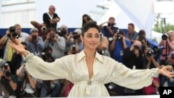 گلشیفته فراهانی- آرشیو