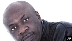 Tsohon shugaban kungiyar Tsagerun Yankin Niger Delta,Henry Okah kenan a wan nan hoto.