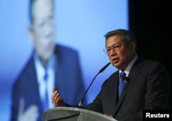 FILE - Former Indonesian president Susilo Bambang Yudhoyono delivers a speech in Singapore.