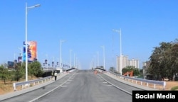 ទិដ្ឋភាព​នៃ​ស្ពានមិត្តភាពកម្ពុជា-ជប៉ុន​ (ជ្រោយចង្វារទី១)​ ដែល​ត្រូវបាន​ជួសជុល​ក្រោម​ការ​ឧបត្ថម្ភដោយ​រដ្ឋាភិបាលជប៉ុន។ (រូបថត៖ ហ្វេសប៊ុកក្រសួងសាធារណការនិងដឹកជញ្ជូន)