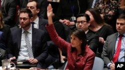 Nikki Haley, ambassadrice des Etats-Unis auprès des Nations Unies, lors d'une réunion du Conseil de sécurité, New York, le 10 avril 2018