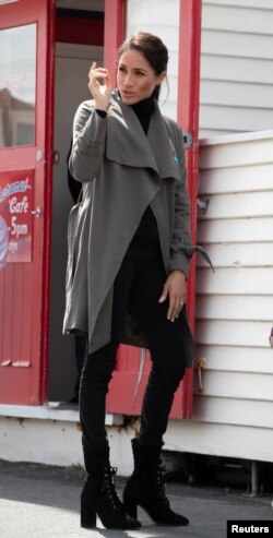 Meghan Markle, the Duchess of Sussex, wearing "slave-free" jeans, leaves after meeting young people from a number of mental health projects in New Zealand, in Wellington, New Zealand, Oct. 29, 2018.
