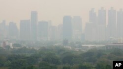 ខ្យល់កខ្វក់គ្របដណ្តប់តំបន់សួនឧទ្យាន Lumpini Park កណ្តាលទីក្រុងបាងកក កាលពីថ្ងៃទី៣១ ខែមករា ឆ្នាំ២០១៩។