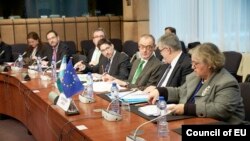 Yevropa Ittifoqi rasmiylari, Bryussel, 17-mart, 2014