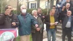 بازنشستگان معترض مخابرات در کرمانشاه: «این همه بی‌عدالتی، هرگز ندیده ملتی»
