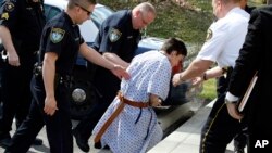 Jami'an tsaro sun kama Alex Hribal wanda ya soki 'yan uwansa dalibai da wuka