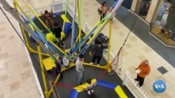 Kolorado: Bolalar uchun o’yingohlar ochgan tojikistonlik tadbirkor