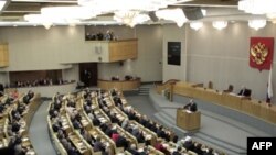 Prezident Medvedev Dumaya seçkilərin gününü açıqlayıb