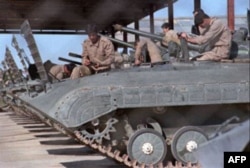 AQSh eronlik mujohidlarni ko’chishga undamoqda