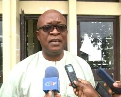 Buinda Godlove Nsakabo, the highest government official in charge of the economy, planning and regional development in the English-speaking South West region, talks to reporters in Buea, Cameroon, Aug. 1, 2019. (Moki Kindzeka/VOA)