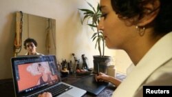 Lebanese Artist Tests Opinion of Arab Women through Her Art