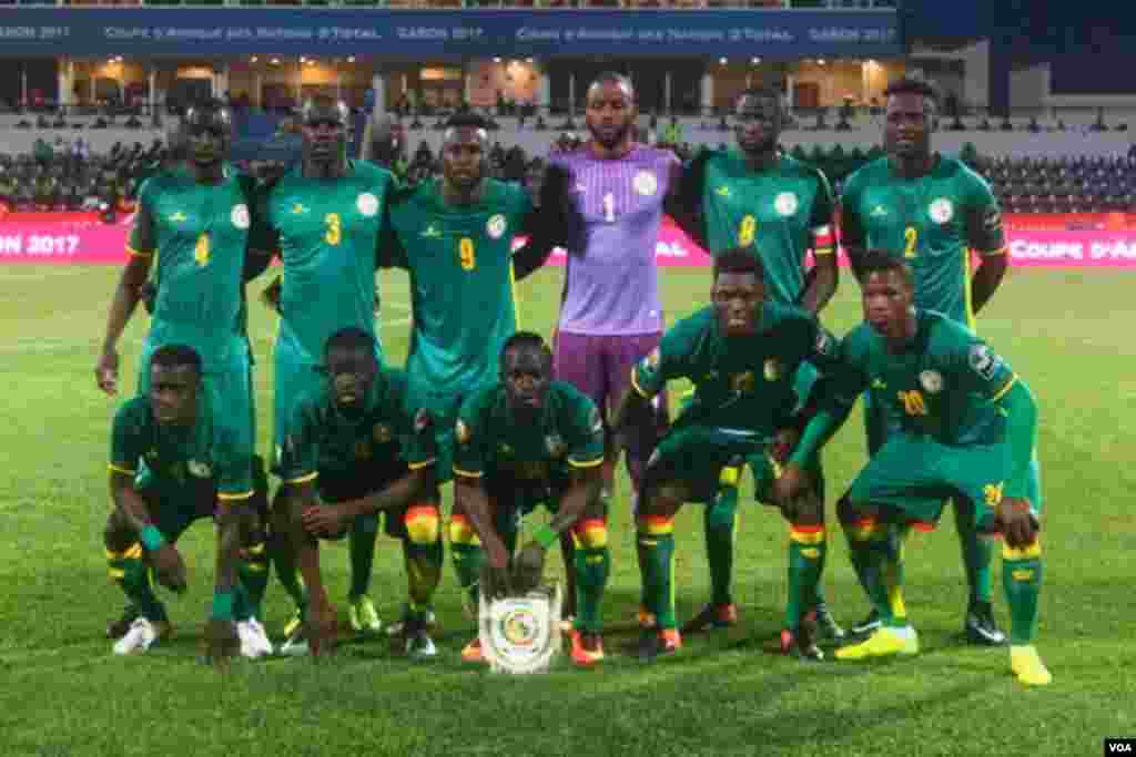 Timu ya Sénégal kabla ya kupambana na Tunisie, mjini Franceville, Gabon, Januari 15, 2017