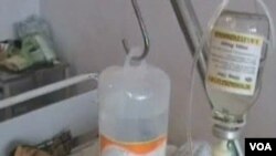 Seorang anak Afghanistan ikut menjadi korban luka-luka akibat serangan bom mobil di sebuah rumah sakit provinsi Logar (25/6).