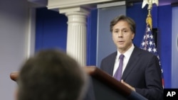 Deputy National Security Adviser Tony Blinken answers questions during the daily news briefing at the White House, Sept., 9, 2013. 