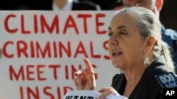 New South Wales Greens MP Lee Rhiannon speaks during an anti-coal demonstration in Sydney (File Photo)