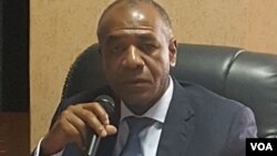 Isaac dos Anjos no Angola Fala Só, em Benguela