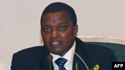 Azarias Ruberwa, vice-président ya kala ya RDC, na Kinshasa, 2006. (Photo ezaka date/AFP)