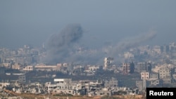 15일 가자지구 북부에서 연기가 피어오르고 있다.