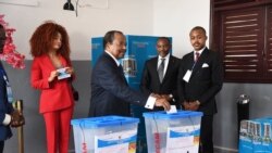 Le président de la République accomplissant son devoir citoyen, à Yaoundé le 9 février 2020. (VOA/Emmanuel jules Ntap)