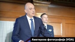 Министерот за одбрана на Грција зборува на конференцијата Делфи во Вашингтон, 11 февруари 2025 година (Аматерска фотографија) 