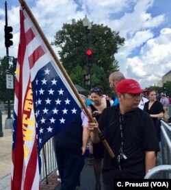 Vietnamese American Kha Vu came to say goodbye to Senator John McCain, who was a prisoner of war during the Vietnam War. Vu called McCain a “person of peace” because he returned to Vietnam as a friend even after spending five years in a Vietnamese prison