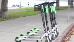 Skuter Lime terparkir bebas di AS